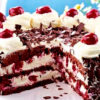 Очень вкусный торт с вишней и взбитыми сливками