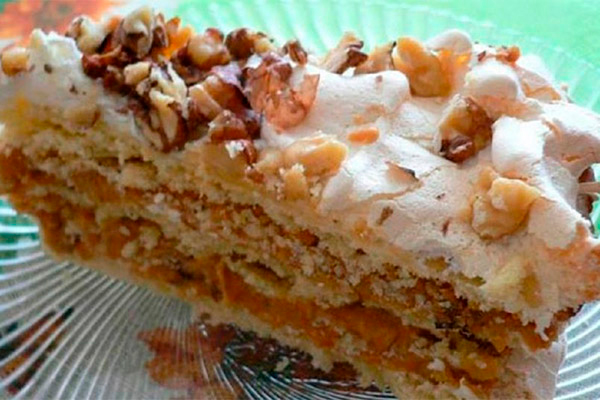Торт «А-ля по-киевски» — недорогой, вкусный, несложный в приготовлении и просто любимый!