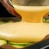Рецепт приготовления кабачков вкуснее мяса. Заливаем яйцами и собираем рулет