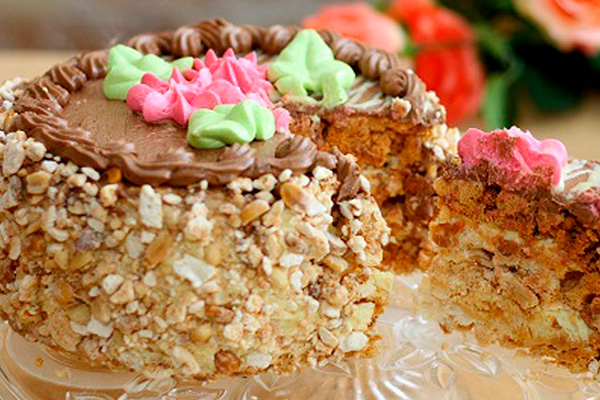 Легендарный «Киевский торт»: очень вкусно