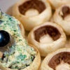 шампиньоны фаршированные курицей и сыром