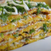 Закусочный торт из тыквы с сыром, чесноком и зеленью
